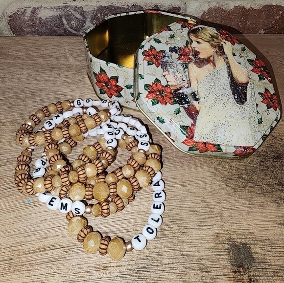 Taylor Swift Evermore Fearless Handmade Holiday Tin w/ 6 Friendship Bracelets - Picture 6 of 15